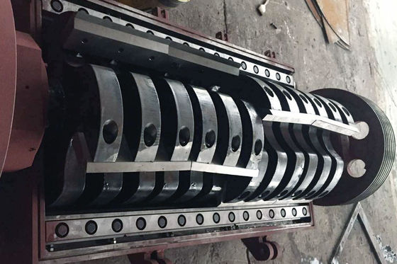 Giriş 1000 * 900 55kw sarılı film Plastik Kırma Makinesi