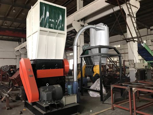 Ayarlanabilir Bıçaklar 30kw V Kesme Plastik Kırma Makinesi