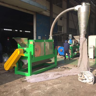Sert pullar için Nihai Nem% 1.8 Plastik Susuzlaştırma Makinesi