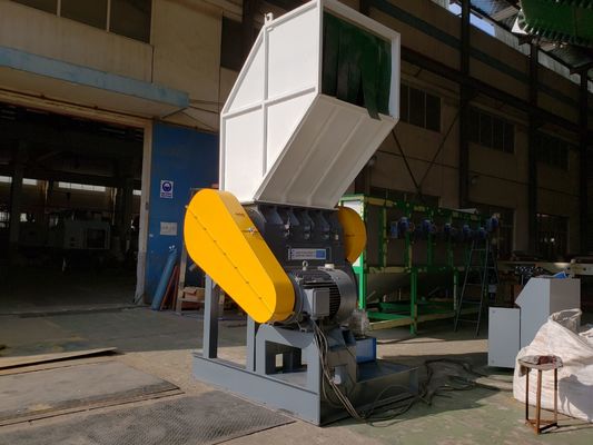 500kg / H 1000kg / H PP PE Film Kırıcı Pe Film Geri Dönüşüm Makinası