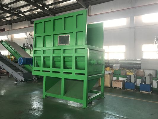 2000kg / H Atık PET Şişeler Plastik Geri Dönüşüm Makinası Balya Kırıcı